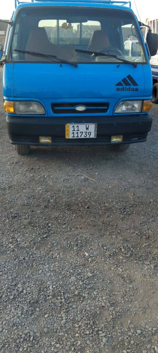 كيا بنكو 96 تك قمارة ثمانية جنكال بلادية بدون صبغ
مكانها بغداد .  العبيدي
السعر ٥٦
***********
