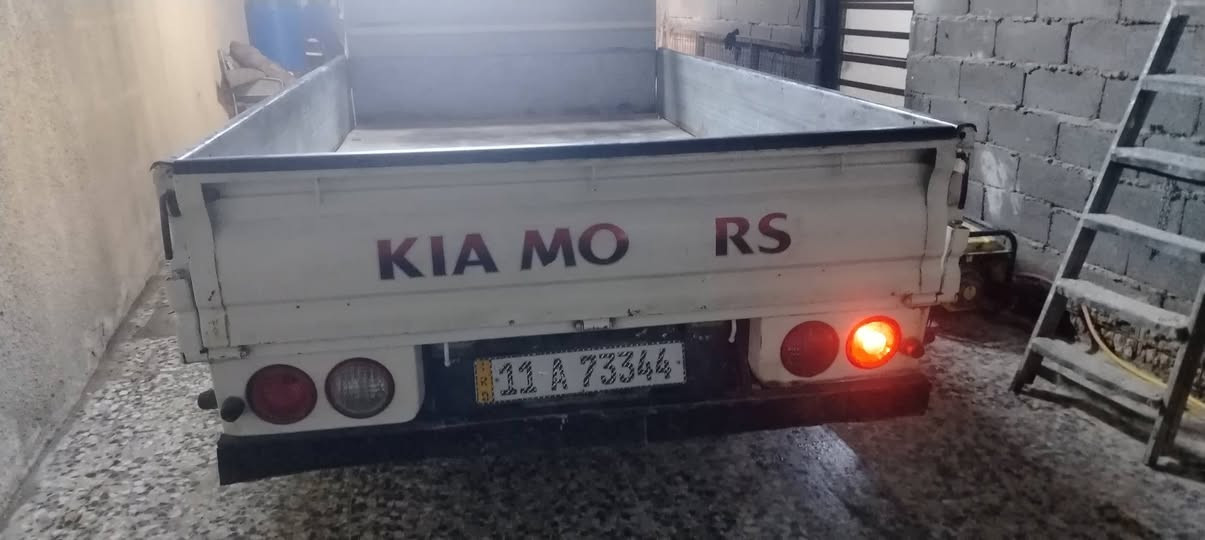 كيا حمل ٢٧٠٠ موديل ٢٠٠٩  كفاله عامه محرك لاتنقيص ولاتبخير
شاصي كير كفاله.   بغداد مدينه الصدر ***********
السعر ٩٣ وبيه مجال.   السياره ب اسمي
