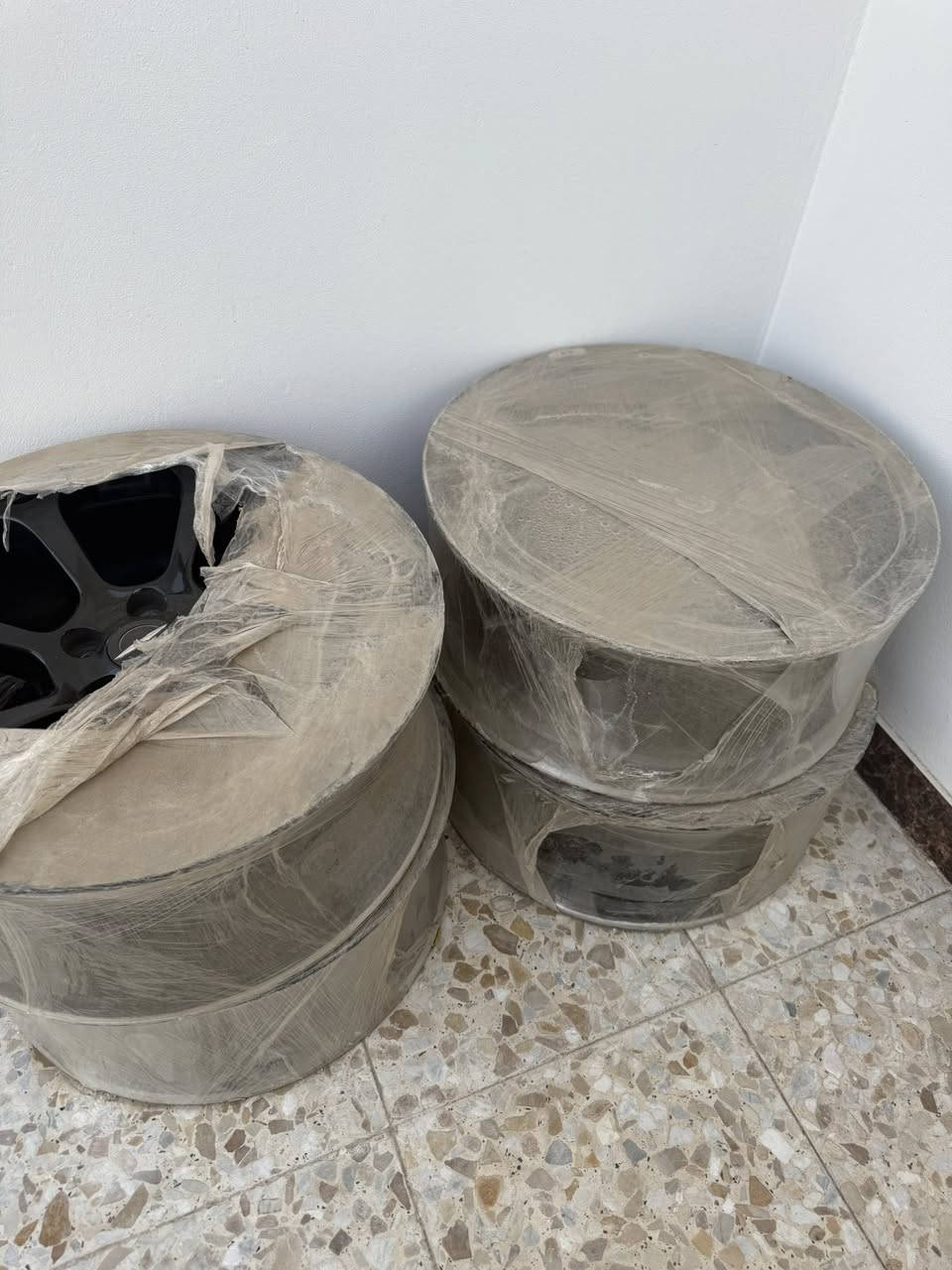 سلام عليكم ويل حجم 20 لون اسود جديد لا عواج ولا فطر ولا تصليح يرهم جارجر اوباما السعر 500 الف عنوان السيدية ***********
