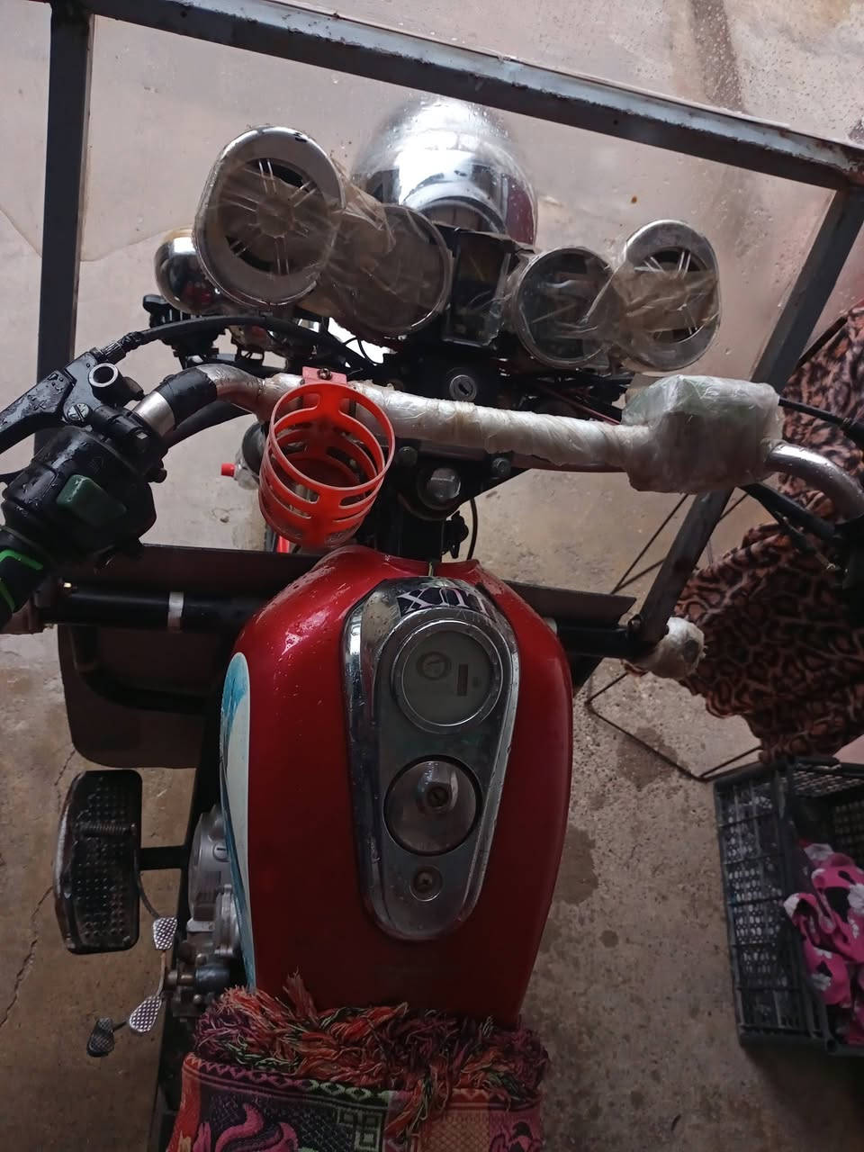 ستوته للبيع موديل 2023 ماكينه ما مفتوح وبي اوراق ستوته جنوبي سعر مليون 700 وميجال *********** مكان تلعفر
