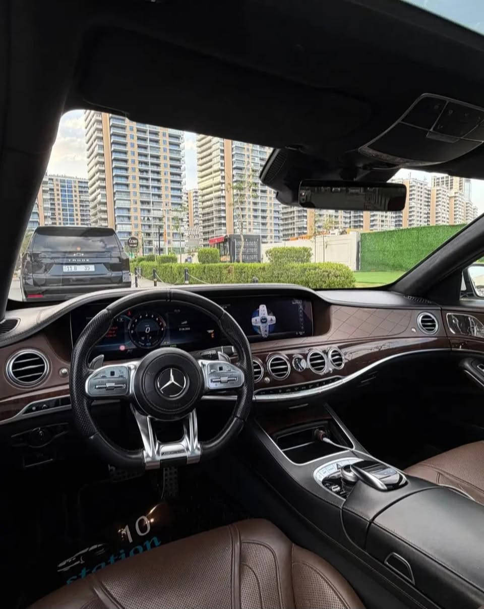 السلام عليكم للبيع مارسدس 2018 S500  وكالة المانيه ضمان ماشيه 32 الف بحالة الوكاله السياره جديده مكفوله كامل مواصفات باب طويل 5 كامرات vlb شاشات خلفيه رقم بغداد بأسمي السعر 510 للستفسار الاتصال ***********
***********
السلام عليكم للبيع مارسدس 2018 S500  وكالة المانيه ضمان ماشيه 32 الف بحالة الوكاله السياره جديده مكفوله كامل مواصفات باب طويل 5 كامرات vlb شاشات خلفيه رقم بغداد بأسمي السعر 510 للستفسار الاتصال ***********
