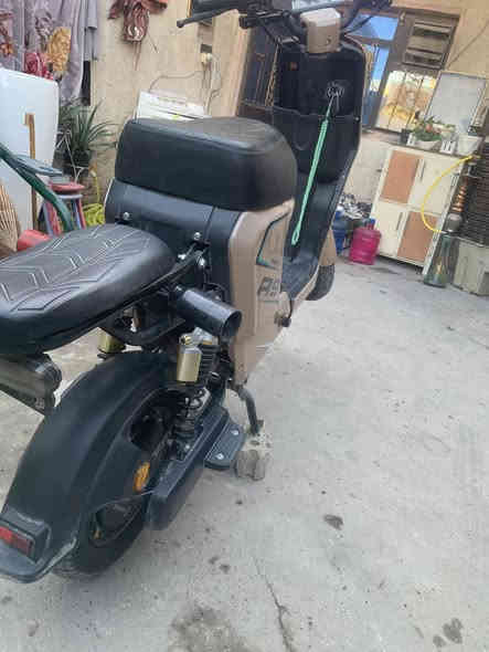 سلام عليكم دراجه R9للبيع بطاريات ولي العدد5فول شلعه معدل 80حقيقي والرقم 109شاحنه جديده. مكاني بغداد الدوره سعره 450وبيهه مجال للطيبين متواجد خاص و***********
