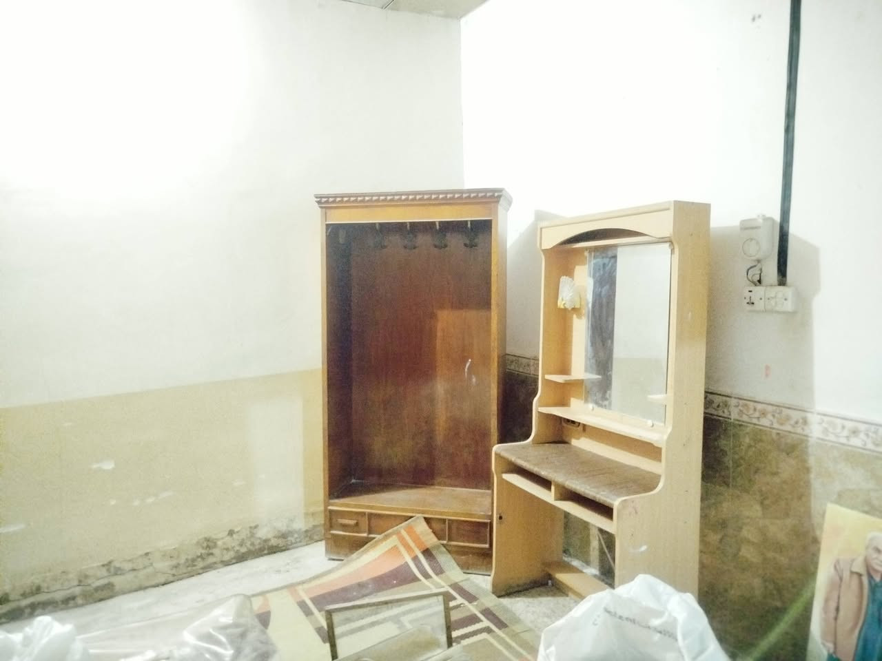 السلام عليكم غراض بيت لبيع
لبيع كلمن وسعره ورقمي ‏‪0786 987 6957‬‏ وخاص مفتوح
