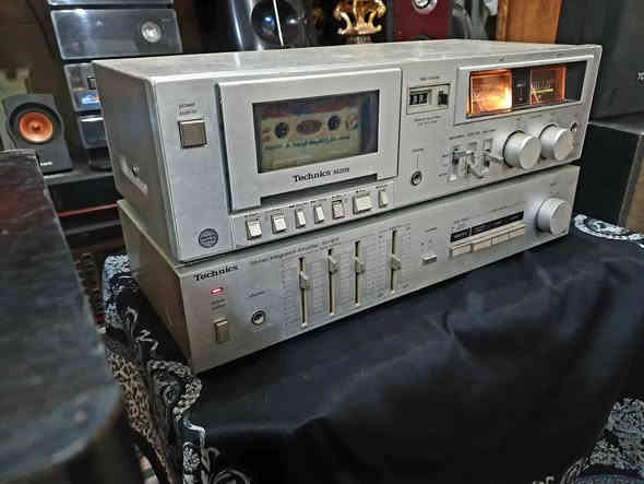 السلام عليكم ورحمة الله وبركاته  اخواني  ام بلي فاير تكنكس Z15  ٢٢٠ فولت  مع دك كاسيت   التفاصيل بالفديو والصور   السعر ٨٥ الف الحلة مهندسين الاتصال على الخاص او موبايل  ***********  يوجد توصيل
