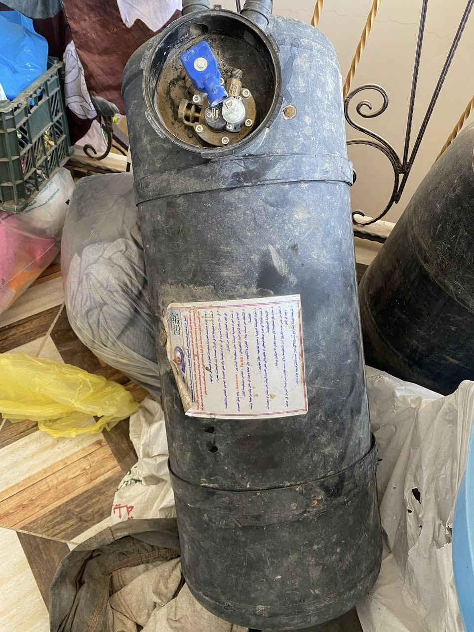 السلام عليكم
منظومة غاز للبيع كاملة ونظيفة كلش جانت مشدودة عله دوج وفتحتها مكاني بغداد الحسينية 
السعر : 250 
للأستفسار: ***********
