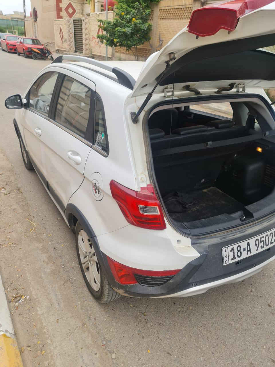 السلام عليكم 
بايك إكس 25 موديل 19 جوه السوك 
مكفولة ماعدا بارد قليل كلشي واضح بالفيديو . مكان واسط. نعمانية
حرة باسمي تحويل مباشر
السعر 69 
للاستفسار ***********
