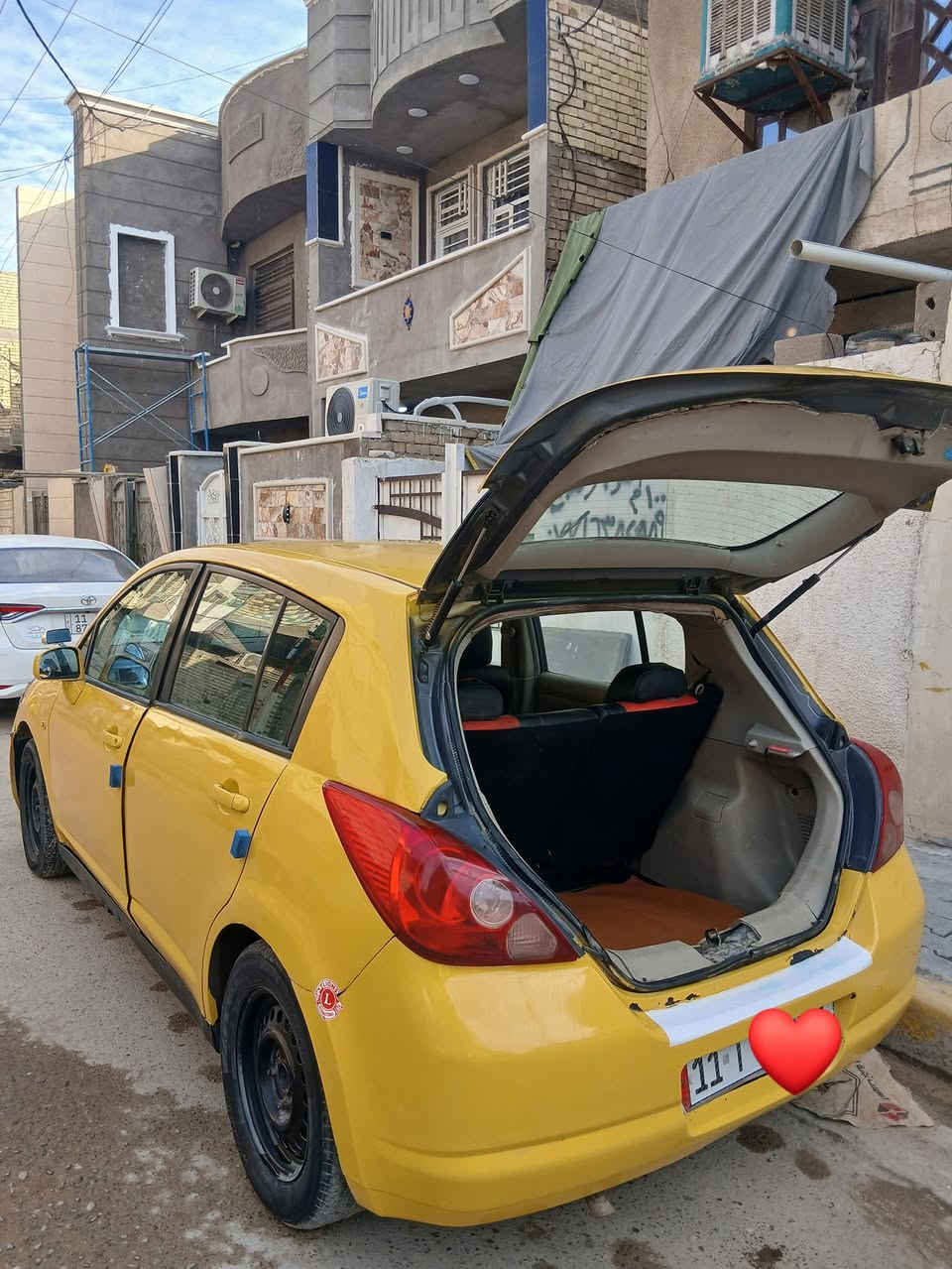 نيسان تيدا ياباني 2006 رقم بغداد باسمي كير مكينه 1600 تبريد شغال كهربائيات حساسات دشبول كله شغاله حاكيه شغاله  كشنات جلد ارظيه مغلفه جلد سنويه جديده هزه جديده جانت خصوصي وصابغيه تكسي صبغ جديد بدون ضربه السعر 60 بيه مجال بسيط اي استفسار ***********
