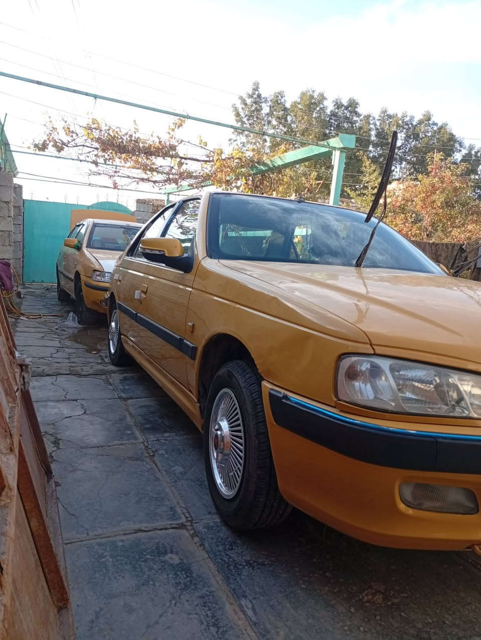 بيجو بارص 2015
رقم بغداد دولي السياره ستوها مداوره ومهزوزة.  لل2030مامطلوبه ربع لاهيئة ولاغرامات السياره بسمنه
مابدل بيها ولاقطعه
كير ومكينه مكفولات كفالة
تبريد تدفئة شغال
مشط جديد بور جديد سلف جديد
تخم تاير وسبير جدد
مسجل دمام
دبلات جدد 
كهربائيات كلها شغالة
بطنها وكشرها شوفه عينك خير م̷ـــِْن الله 
السعر 42
الديوانية
‏‪0781 943 0755‬‏
