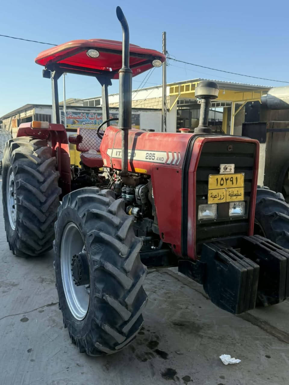 مكينه ايراني 2013
محرك مجفت جديد 
زوج تايرات ما مكروب عليهن جدد***********
