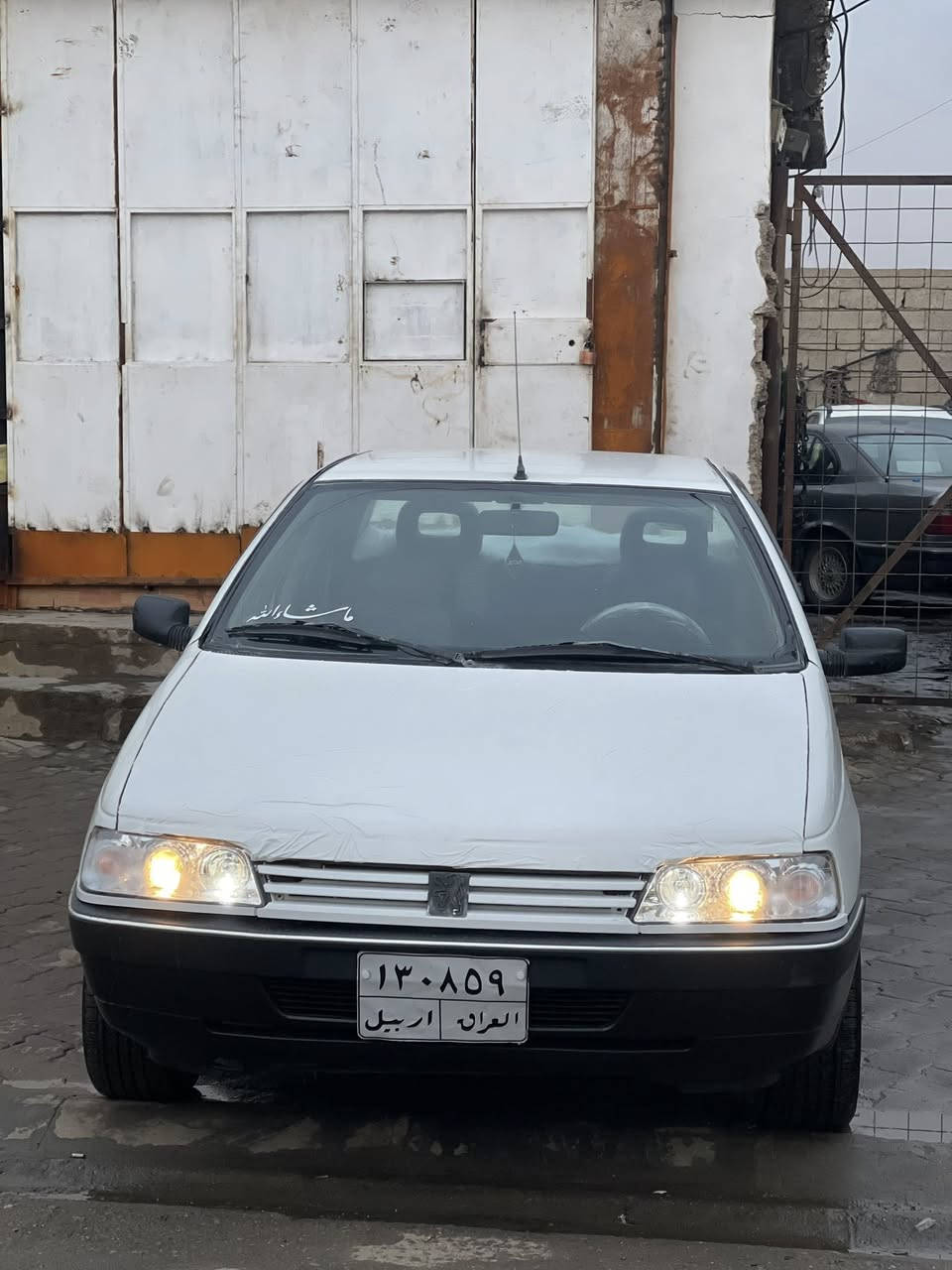 سلام عليكم عندي بيجو ئيراني  رقم أربيل 2020 منتهي دةفةتر بنزين بي كير محرك شرط مابي شي شرط تحويل  30 بيمجال رةقم بوبايل***********
