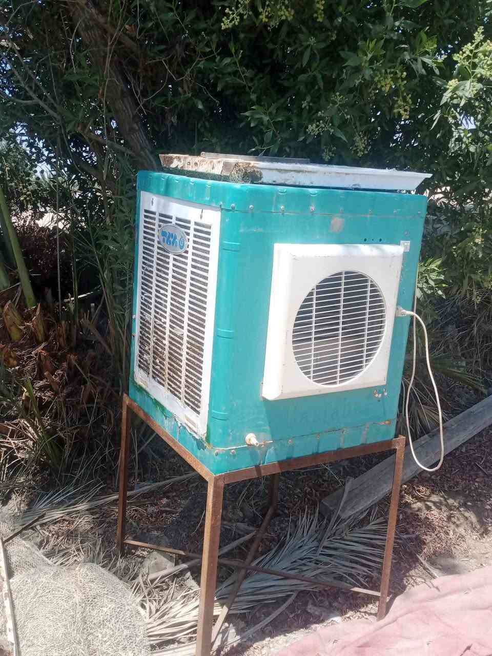 *********** كلمن  وسعره برفاب  المبرد لاصليه عل فحص سرعتين لاصلي  هيه وميزها سعر 125 والموالده استره سعر 100مكاني عفك
