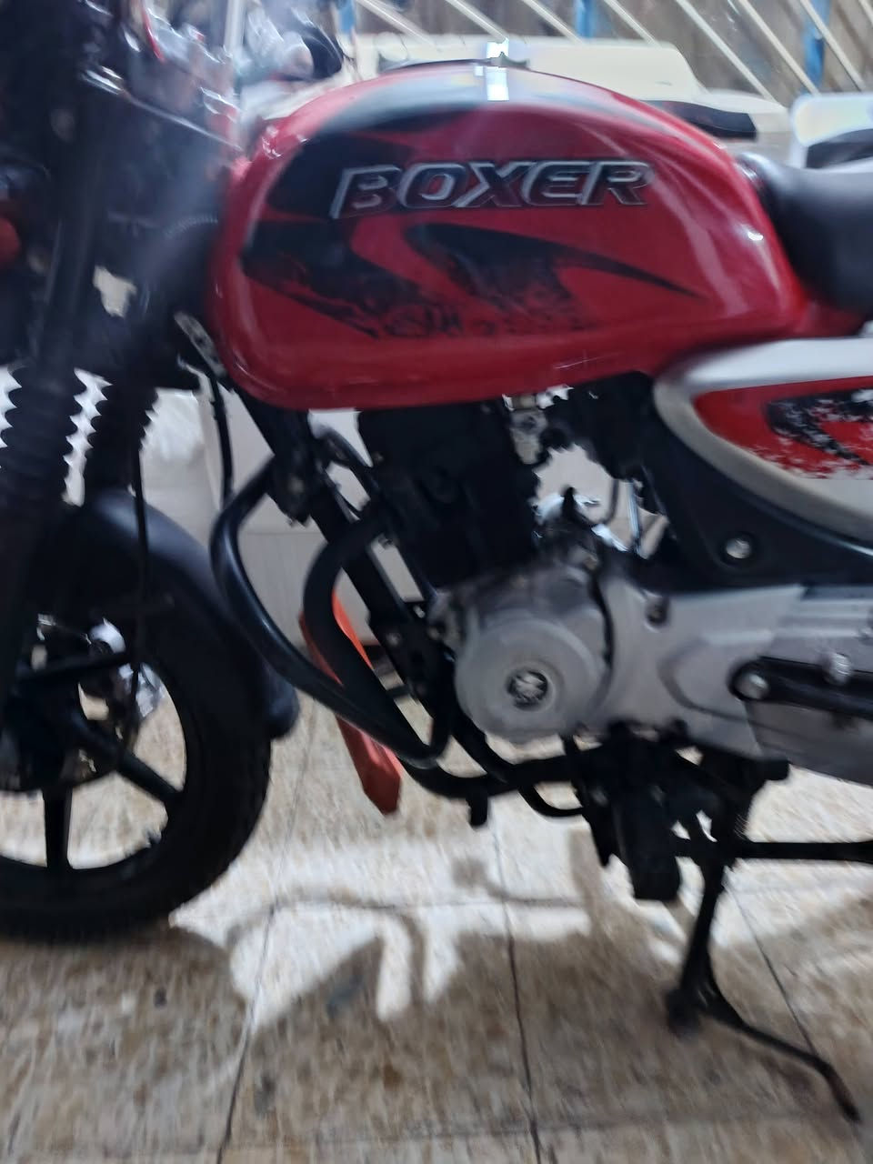 دراجه بوكسر موديل ٢٠٠٢١دراجه زيرو مكفوله من الشخط رجال لي مو شراي لا ينتصل ويتعبني وتعبه ***********
