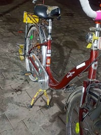 دراجة • موديل ٨٥ • بي مجال