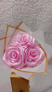 مرحبا متوفر بوكيهات ورد بأسعار مناسبه جدااا للاستفسار 07727491735 واتس...