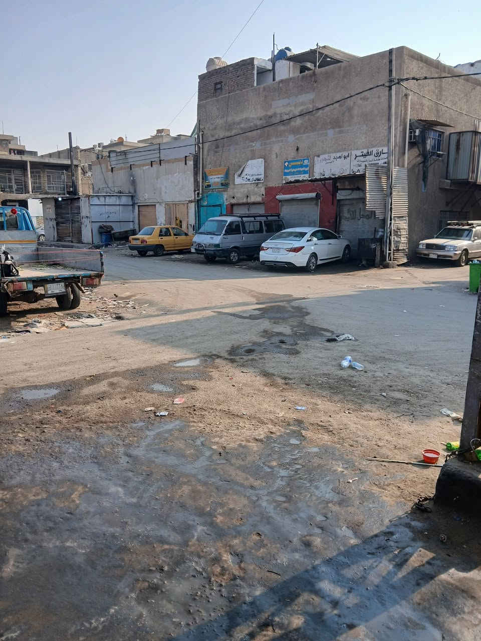 السلام عليكم محل للبيع كهربائي سيارات مكان الصناعي جامع سيد حسين الأولى قطاع واحد بدون أغراض المحل سعره 34 سر قفليه المحل مليون كل سنه اذا تريده مع الأغراض تتقيم غراضه بمليونين رقم الهاتف ***********
