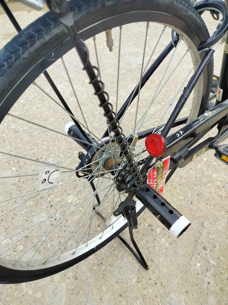 سلام عليكم بايسكل للبيع شركه اوفيج مديل22 نضافة فول بايسكل رزانه خفه مفول غراضه كامله سعر 135وبي مجال للشراي مكان نهاوند شراي خاص وهاذ الرقم ***********.
