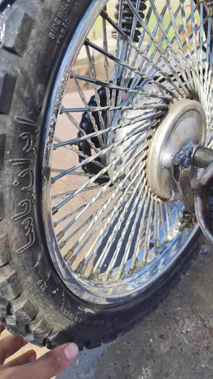 للبيع  معه تواير  سعر60 و محرك نامه برو


**إذا كنت صاحب هذا الإعلان وتريد حذفه لأي سبب، رجاءا أرسل رسالة إلى الدعم الفني**