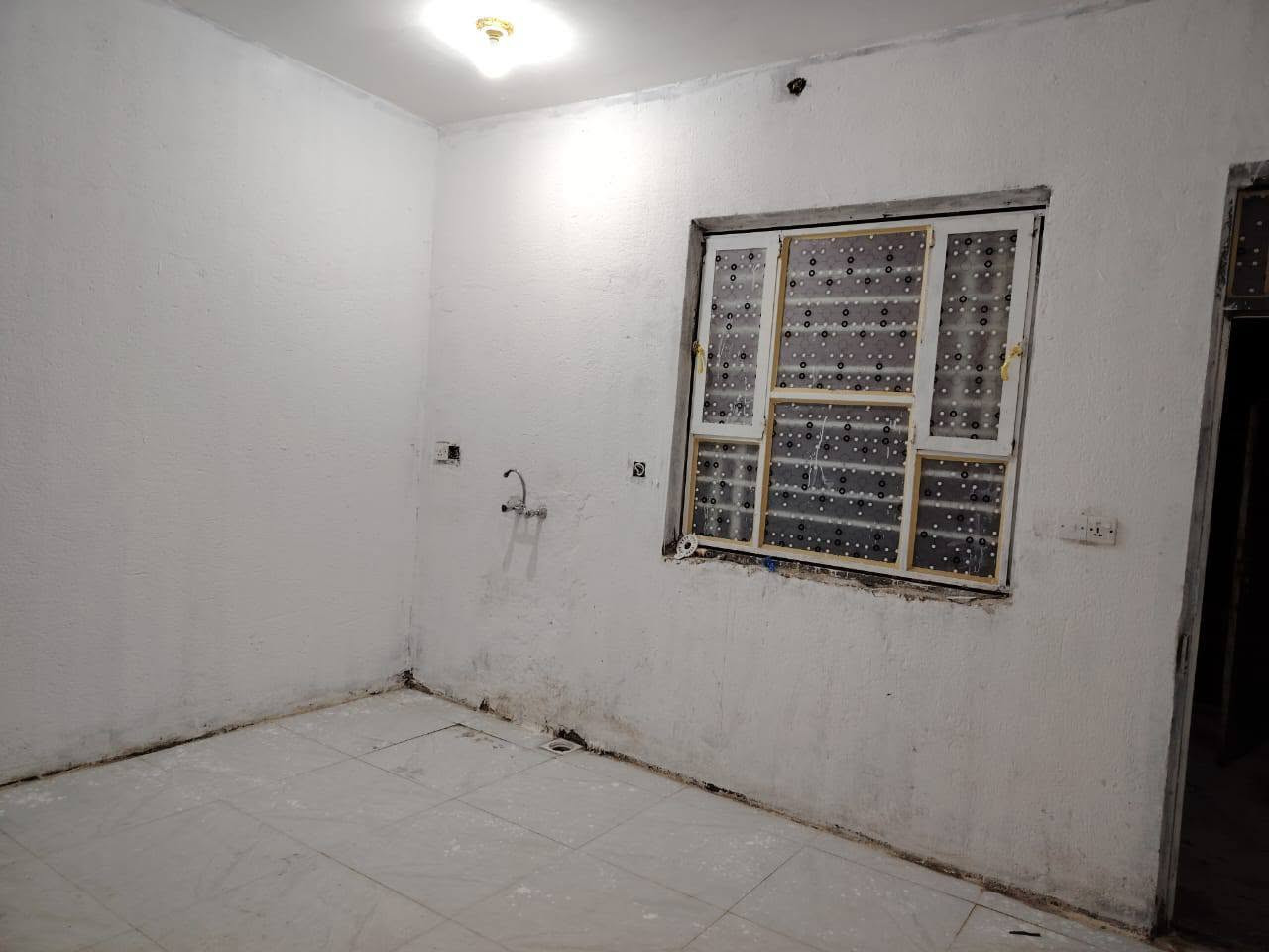 بيت للأيجار المساحه 160متر طابق واحد غرفتين وصالح ومطبخ واستقبال بناء حديث الموقع مقابل الكاقه مال ابو رمانه في الزراعي مجاور المدرسه الكرفانات كافة الخدمات متوفره تبليط ماء مجاري كهرباء قيمة الايجار 300


**إذا كنت صاحب هذا الإعلان وتريد حذفه لأي سبب، رجاءا أرسل رسالة إلى الدعم الفني**