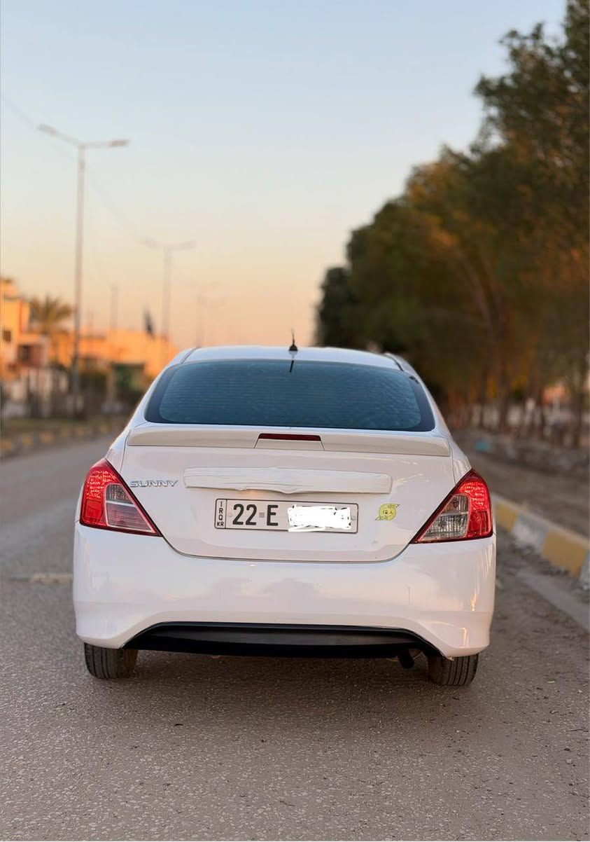 السلام عليكم
نسيان صني بيع أو مراوس ٢٠١٧ اصل هندي العلامه الزركه

السياره بأسمي تريد وكاله او تحويل

بيها قطعه الباب الوره السائق صبغ فقط

الباقي من السياره مكفوله من ظربه او تبديل

السياره جاهزه كير ومكينه وحداديه تخم تاير تدفئه وتبريد كهربائيات

السنويه والهزه جديدات ل٢٠٣٠ السنويه

السعر ١٠٥ وبيها مجال

العنوان حله شارع ٦٠

للاستفسار ***********
