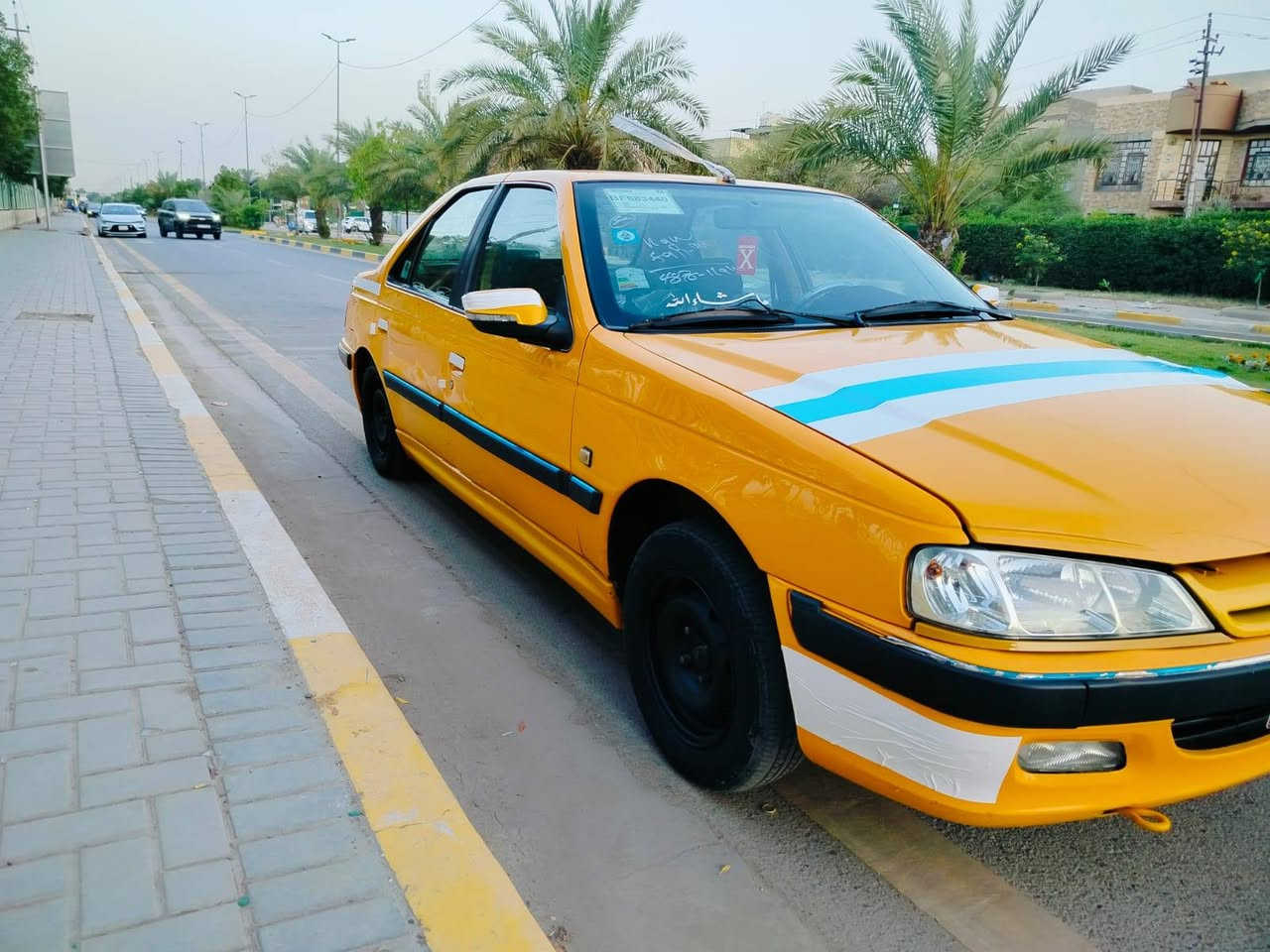 سلام عليكم من رخصة الادمن بيجو بارص موديل 2018سيارة جاهزة مكينة وكير وصدر تبريد سيارة كفالة ماعدة البنيد صبغ باقي السيارة جاهزة ارقام وسنوية وهيئة جديد السعر 58 وبيها مجال مكان السيارة البياع الاتصال ***********
