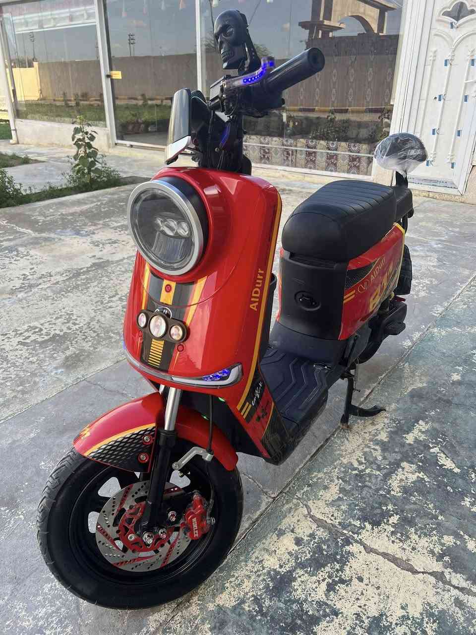 سلام عليكم دراجه شحن R11 طك كارتون ٢٠٢٥ مغلفه نانو فول موصفات سرعه ١٠٩ دراجه جاهزه
٥ بطاريات دبل الكبار نضام بك  شاحن لايت زنون لد 

 

اتصل ***********   البصره الزبير.   بيع مستعجل
