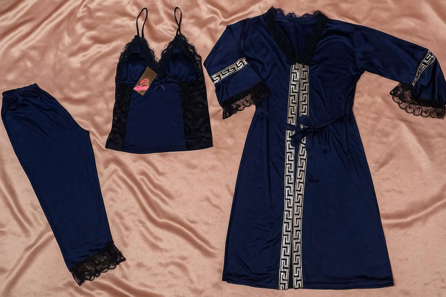 سيت ثلاثة قطع 🌸زبدة درجة اولى 🌸قياس فري سايز🌸
متوفر اكثر من لون 🌸🌸🌸

للحجز والاستفسار يرجى مراسلة الصفحة☎️☎️
توصيل بسماية وجميع المحافظات🚗🚗


**إذا كنت صاحب هذا الإعلان وتريد حذفه لأي سبب، رجاءا أرسل رسالة إلى الدعم الفني**