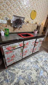 سنك • نظيف • الكراده داخل