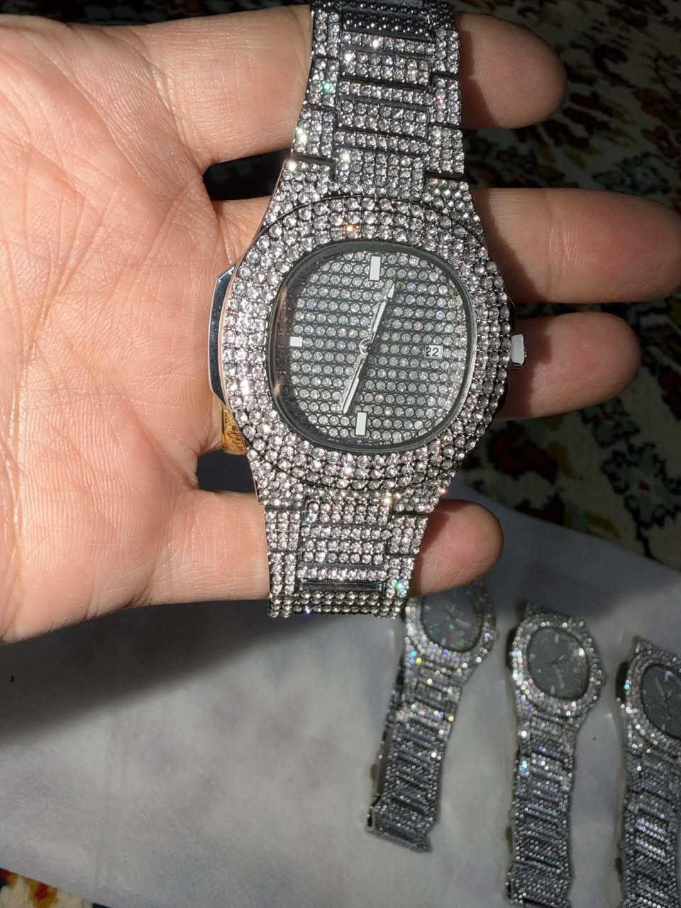 باقي اربع قطع ب ٢٥ الف


**إذا كنت صاحب هذا الإعلان وتريد حذفه لأي سبب، رجاءا أرسل رسالة إلى الدعم الفني**