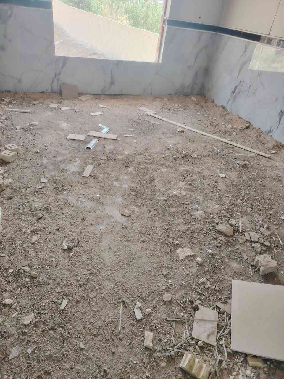 سلام عليكم تنضيف السطوح وتنضيف داخل البيت ***********
