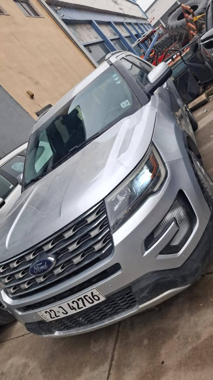 ئيكسبلورر
موديل ٢٠١٦
***********
*********** 
مواصفات فول فول
سئ پارچةو نيو بؤياغ بةبئ داخلي
پئشو پشت كةپسة
نرخى نهائي  ١٣٨
شوين دارةتوو
سةنةوي نوئية أربيل, العراق
