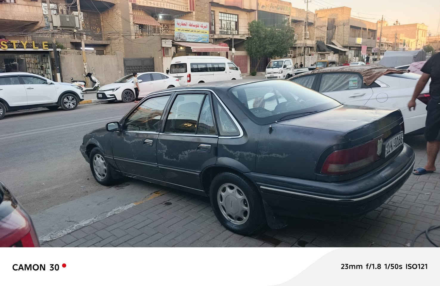 سلام عليكم برنس دايو للبيع موديل ٩٥الكير والمحرك مكفل مكفولة من الصبغ والضربة التبريد ويا السويج  السعر ٣٥مكان السيارة بغداد الدورة استفسار ***********
