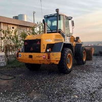 شاحنة • للبيع • بدون تفاصيل