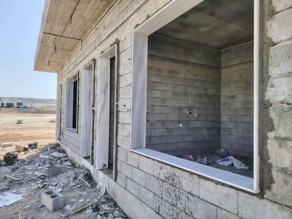 يوجد كادر حجر حلان لعمل الواجهات
وتطعيم الستائر وتغليف الشبابيك وبأسعار مناسبة
للاستفسار /***********
