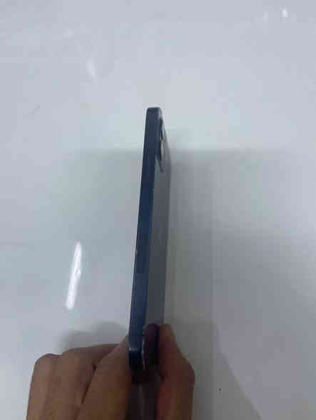 12 وتر بروف
مكفول من كلشي ( ع الفحص)
بطاريه 85 
ملاحضه/ بي شخوط بالشاصي ومامأثرات ابد
الباقي كله مكفول 
مكاني مدينه الصدر 
سعر 290 
***********
