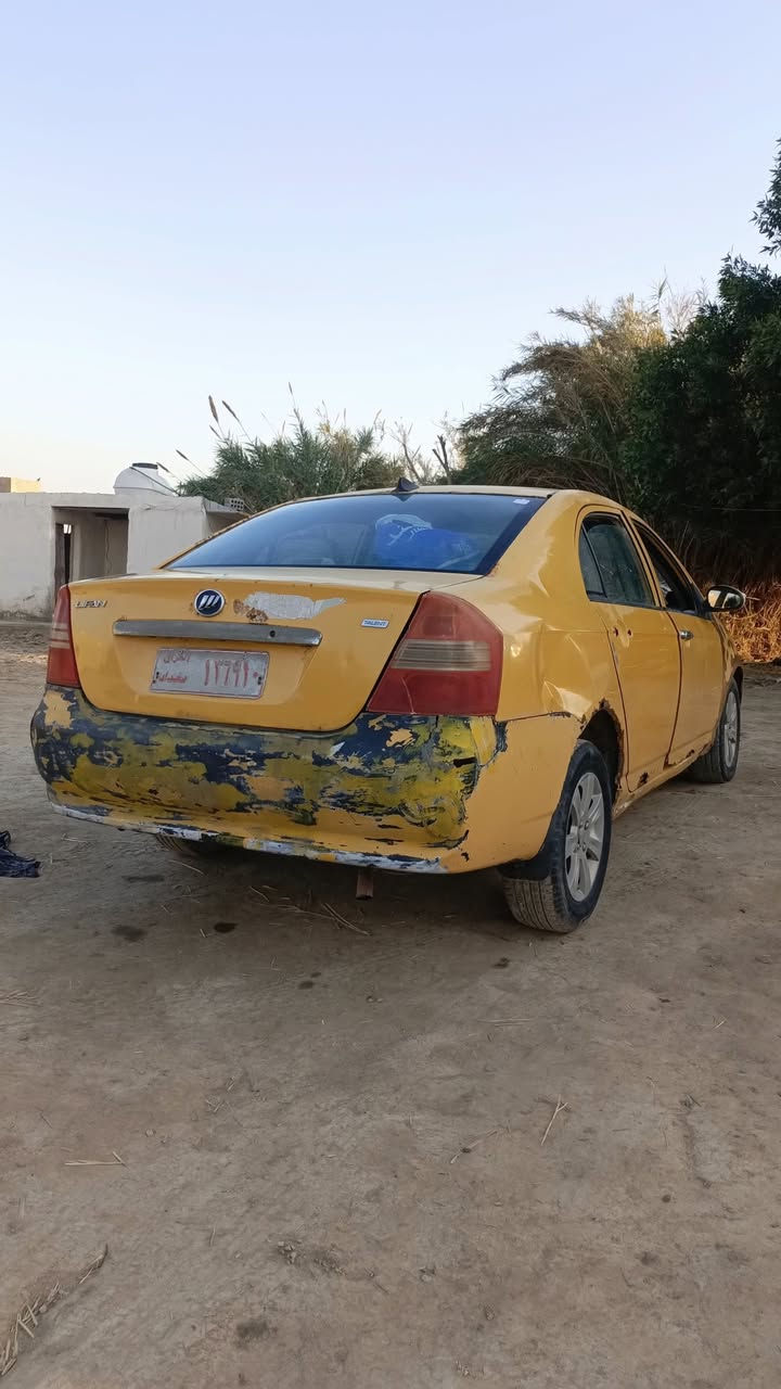 السلا عليكم سياره ليفان موديل ١١ مكينه وحداديه خير من الله رقم بغداد سكن ديوانيه  السعر ١٣ رقم الهاتف *********** الشراي يتصل
