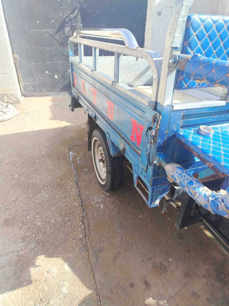 السلام عليكم ستوتة للبيع رقم ابيض جاهزة من كلشي وبسعر مناسب!! اليحب يستفسر يتصل على ***********
