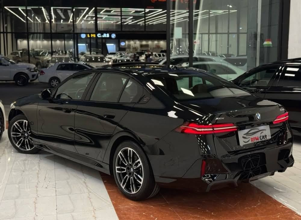🚘 BMW 530i M-PACKAGE 2026 ✨
BLACK EDITION 🖤 
🔥 Engine: V4 2.0L Turbo
🔹 ژمارە کاتی
🔹 11 هەزار روشتووە
🔹 Clean Title 💎 // بێ بویاغ
🔹 دەعامی بۆ دەعامی بە شەرت 💯
🔹 واردی ئەمریکی 🇺🇸

⭐ X-DRIVE - Full Options

داخل قهوای بیلادی 🤎
✅ 360° Camera
✅ حەساس
✅ رادار
✅ شەغال
✅ داتاشۆ
✅ سلاید (Sunroof)
✅ HARMAN KARDON Sound System 🎵

💰 نرخ: 593 وەرقە (و مجال)

📍 شوێن: هەولێر

📞 0751-2004-377
📞 0772-818-6453

━━━━━━━━━━━━━━━━━━

🚘 BMW 530i M-PACKAGE 2026 ✨
BLACK EDITION 🖤 
🔥 Engine: V4 2.0L Turbo
🔹 رقم كاتي
🔹 ماشي 11 ألف
🔹 Clean Title 💎 // بدون صبغ
🔹 دعامي بدعامي شرط 💯
🔹 وارد أمريكي 🇺🇸

⭐ X-DRIVE - Full Options

داخل قهواي بیلادي 🤎
✅ كاميرا 360°
✅ حساسات
✅ رادار
✅ شغال
✅ داتاشو
✅ فتحة سقف (سلاید)
✅ نظام صوتي HARMAN KARDON 🎵

💰 السعر: 593 ورقة (بي مجال)

📍 الموقع: أربيل

📞 0751-2004-377
📞 0772-818-6453 أربيل, العراق


**إذا كنت صاحب هذا الإعلان وتريد حذفه لأي سبب، رجاءا أرسل رسالة إلى الدعم الفني**