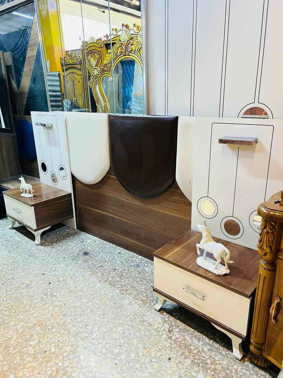 غرفة نوم مستعملة🇹🇷
 نضافة90 ٪💯
عدد القطع / 5
نضام / أسلايت 💢
سعرها / 375 💸
شد ونقل داخل بغداد مجاني🚛
يوجود توصيل محافضات 🚛


**إذا كنت صاحب هذا الإعلان وتريد حذفه لأي سبب، رجاءا أرسل رسالة إلى الدعم الفني**