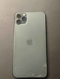 ايفون 11برو ماكس نموذج Mالذاكره 64 الضهر مكسور فيس ايدي مو شغال بسعر 2...