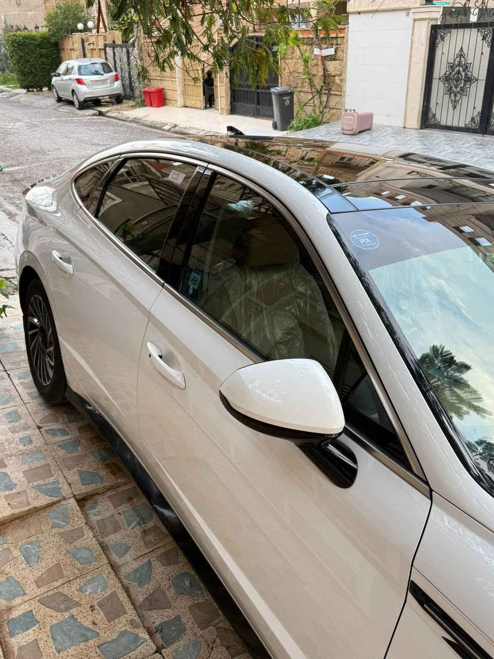 بسم الله الرحمن الرحيم من رخصت الادمن
السلام@ عليكم 
سوناتا للبيع اعتذر عن الاقساط 
السياره موديل ٢٠٢٤ خليجي بعدها بل ضمان الشركه 
رقم اربيل دولي 
موصفات فول ١/١
ماشيه ٥٠ الف كم 
بنوراما 
كشنات جلد قيسي 
تبريد قطعتين 
شاشه داتو شوب 
بصمه تشغيل
نضام ترحيب 
مري شفط 
كامره دواره 
الوان محيطيه ٣٦٠ درجه 
شحن لاسلكي 
بردات بلاديه  
محر ك٢٠٠٠ هايبرد ✈️
تشغيل عن بعد 
السياره مكفول من الصبغ والبارد والشخط 
السعر ٢٣٠ $ بيها مجال بسيط 
للاستفسار الاتصال عل 0774464469


**إذا كنت صاحب هذا الإعلان وتريد حذفه لأي سبب، رجاءا أرسل رسالة إلى الدعم الفني**