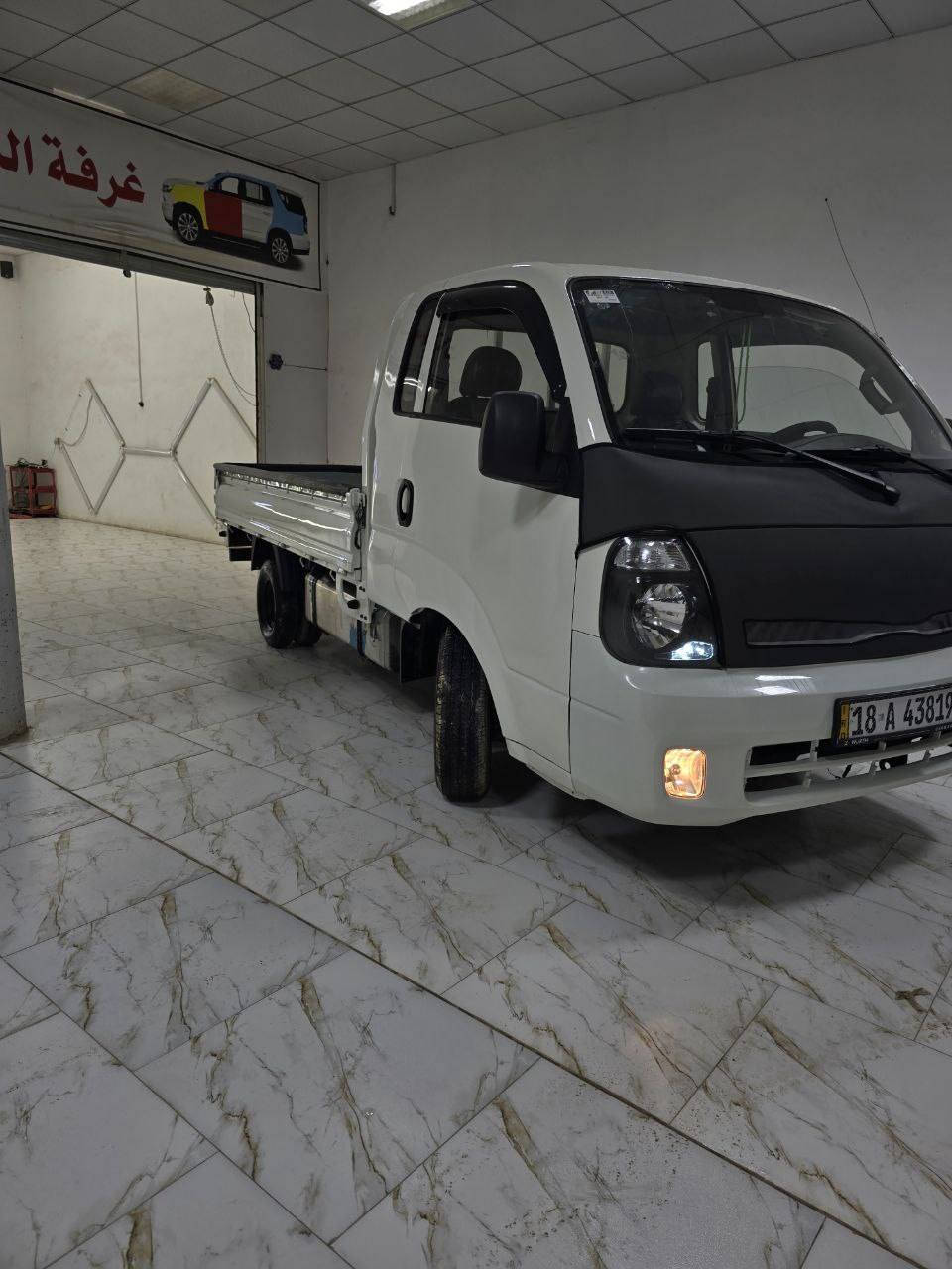 السلام عليكم سياره كيا للبيع تعمير جديد 2014 تحويل ثاني يوم صبغ عام للجماليه بدون حادث ولا تبديل تفاصيل للاتصال  ***********
