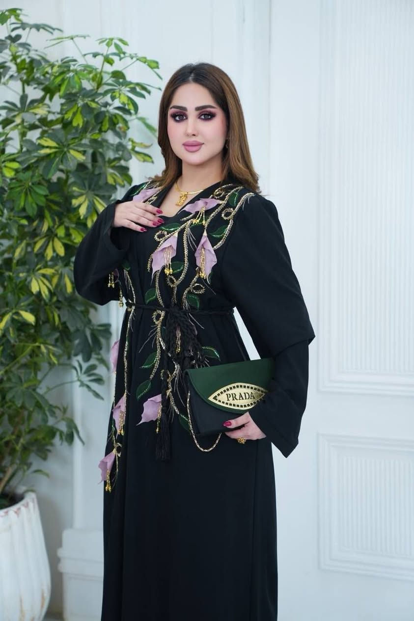 👇👇بسم الله توكلنا على الله  👇👇
ف
👌👌 ومازال لدينا إبداع لم يصل إليه أحد 👇

#أحدث صيحات الموضة العالمية👍

🎗️عباية صنع امارتي أصلي😍

🪄الشغل شك يدودي + حفر ليزر 🪡🧵
✨الأقماش حرير اصلي 💯
🎗️مڪون من 3️⃣ قطع 
 ⤶عباية
 ⤶حزام
 ⤶حقيبة 👜 

#هالة

🎗️التلبيس :- من وزن 60 الى وزن120
🎨🎨 الألوان:-
← وردي
← ذهبي
←مشمشي

💸 السعر :- خاص للاستفسار واتساب ***********
