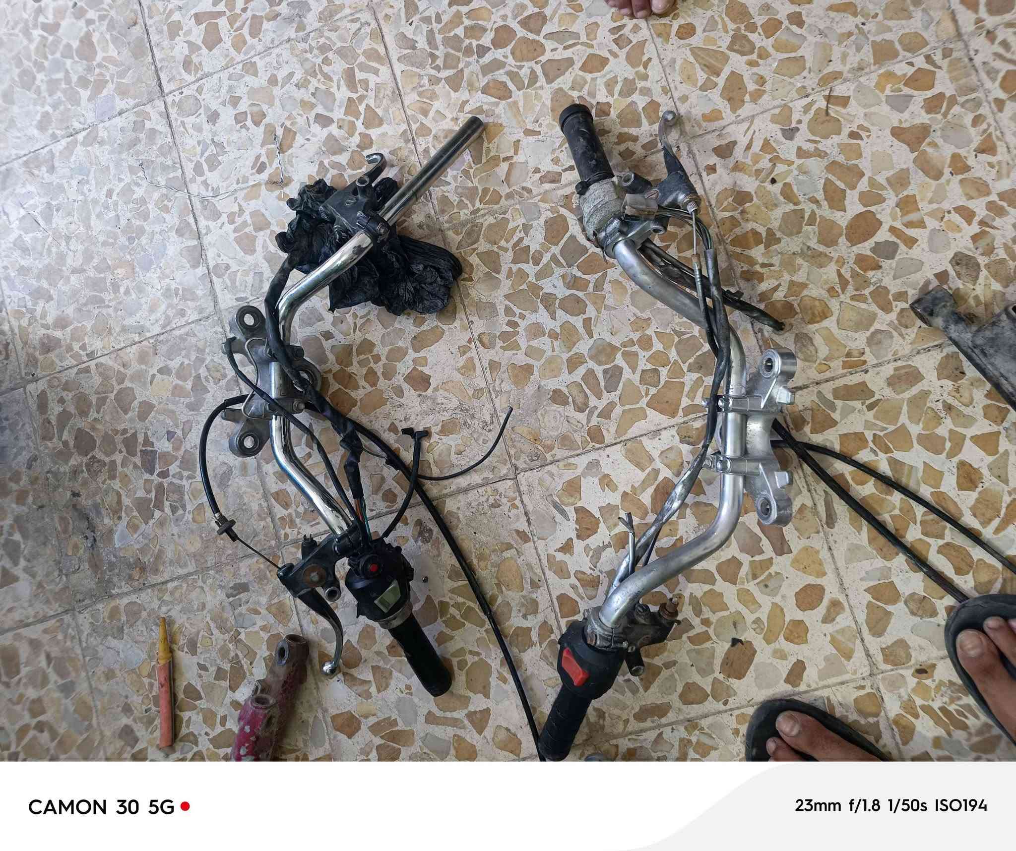 السلام عليكم كله جوه سوك  غراض بارت مكينه شغاله رخيصه دبلاد وياله كشن وتانكي جاملاغات كلشي موجود يدات مال بريك مكاني ناصرية مركز شراي رقمي ***********
