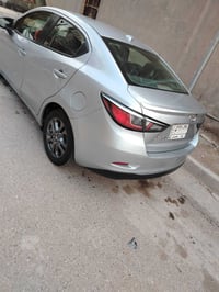 تيوتا يارس ai 2019 أمريكي ب اسمي رقم بغداد سياره نضيفه مابيه نقص حادثه...