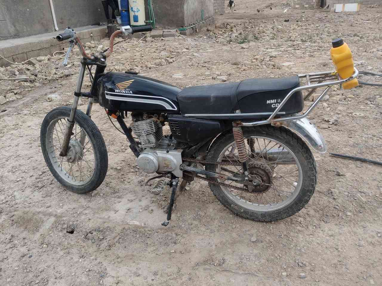نامه  كلك اشويه الدبل الكدام بي عواج  سعر 225 مكان بغداد تقاطع النهروان


**إذا كنت صاحب هذا الإعلان وتريد حذفه لأي سبب، رجاءا أرسل رسالة إلى الدعم الفني**