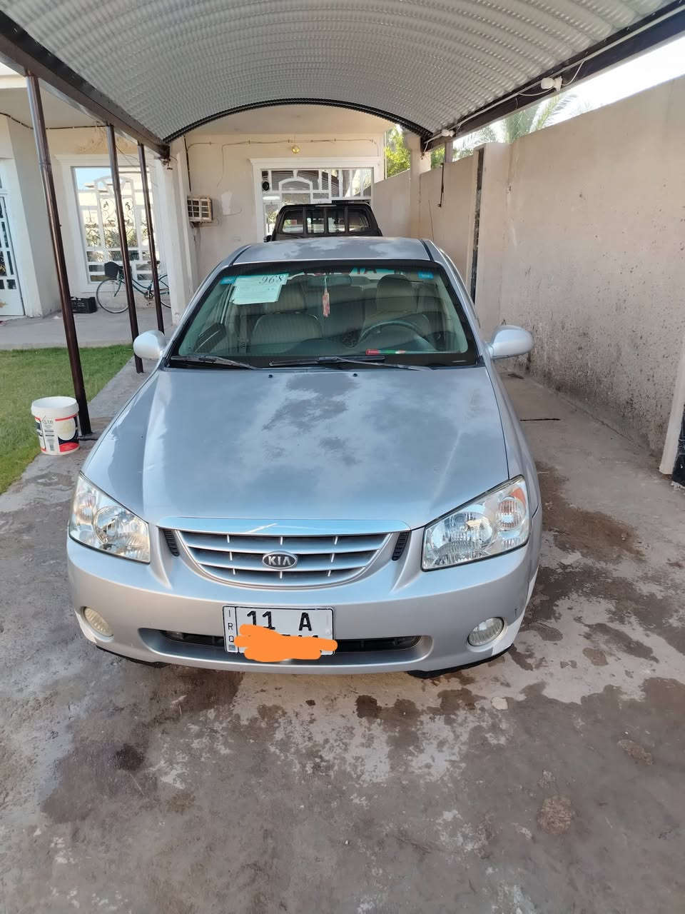 السلام عليكم للبيع بسعر مناسب للبيع سبكترا موديل 2005 وارد امريكي ضررها جاملغ الخلفي رقم بغداد بسمي تحويل مباشر كير مكينه جدد مكينه 200 تبريد صدر تأيرات باتري كله جديد السعر 75 ورقه وبيه مجال رقم الهاتف *********** رقم الثاني *********** مكان السياره بغداد التاجي
