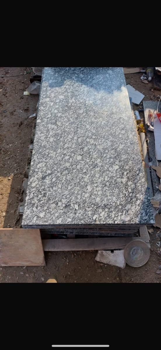 يوجد كميات الواح اكرنيات موج بحر صني منشأة 140x70x2cm مدور جانبين تواصل ويتساب ***********
