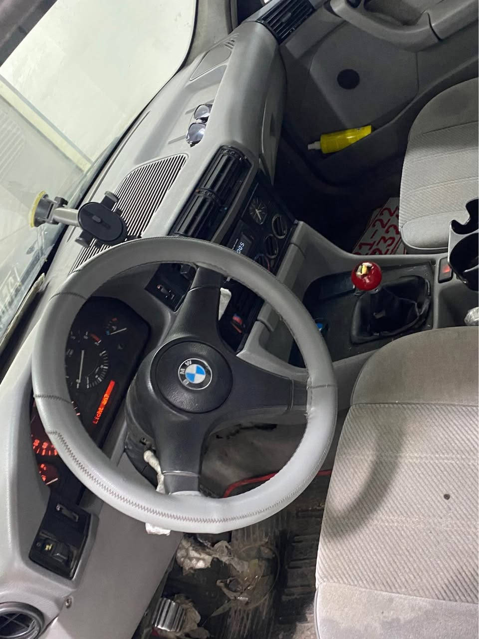 سلاو له هه مو لايه ك
Bmw 525🚗🚗🔥
ئارم پلاستيك سليماني 
گيرو مه كينه ي به شه رت 
بي دوكه ل بي بوخار 
صالنصاي سپورت 🔥
لايت زينون 
هه مو گياني ئيش اكات كاره باياتي 
ته قه و ره قه ي به شه رت. سه ياره كه ما شالله ي ئه ويت 
تيبيني /گورينه وه ئه كه م به مه ليكه يان شاهينه له سه ر دل گرتن
ژم/*********** Colombo, Sri Lanka
