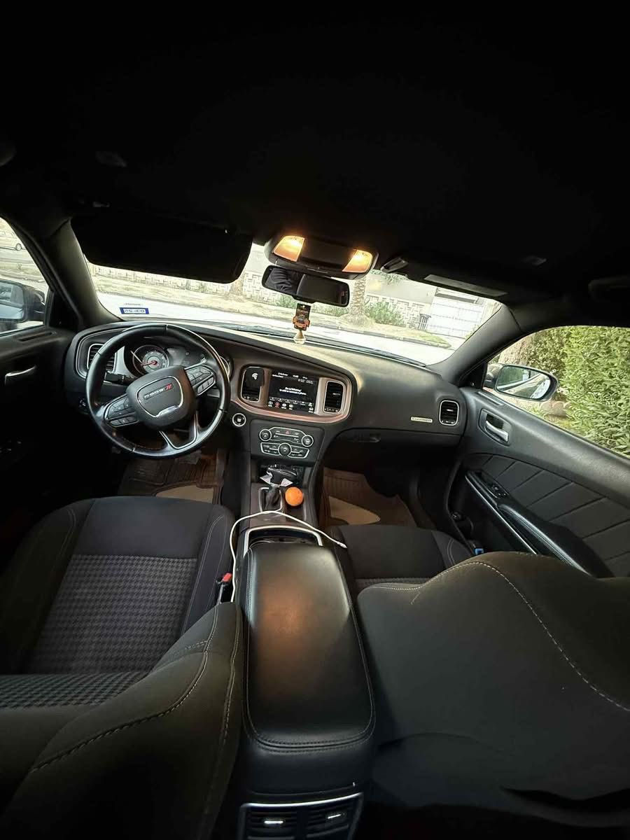 دوج جارجر 2023 SXT
محرك 6 سلندر 3600
ماشية 41 ميل 
مكينة كير مكفولات بشرط
سياره حيل حلوة ونظيفة 
ماتحتاج مصرف جاهزة من كلشي

نوع الحادث سرقة بدون ايرباك بدون صبغ بدون دواخل 

صور الحادث خاص 
السعر 22،500
مواصفات 
 شاشة كبيره للتحكم في ايعازات السيارة
تحكم ستيرن جهتين
طقم تاير جديد
تبريد قطعتين امامي خلفي
 سستم صوت متكامل
كشنات كهرباء
 مانع انزلاق
 بصمة ابواب
تشغيل عن بعد
 منافذ USB امامي خلفي
كشنات حضن
حساس خلفي اصل

رقم الاستفسار 
***********
