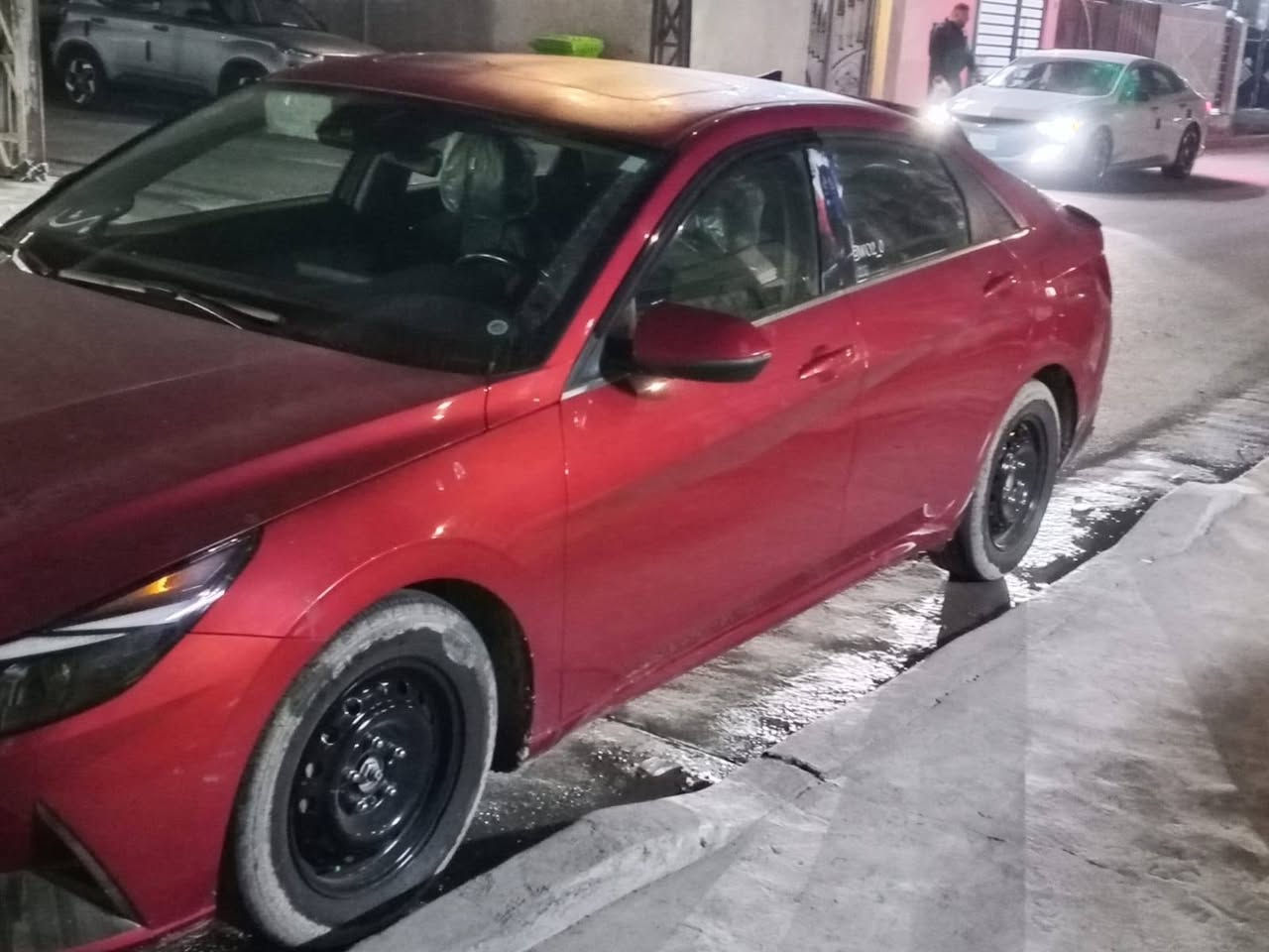 السلام عليكم سياره النترا للبيع موديل2022 وارد امريكي محرك 2000 بصمه
سياره امنت الله كلش نضيفه ومكفوله السعر 160 وبيه مجال للشراي مكاني بغداد حي الجامعه صور السونار خاص وتساب ***********
